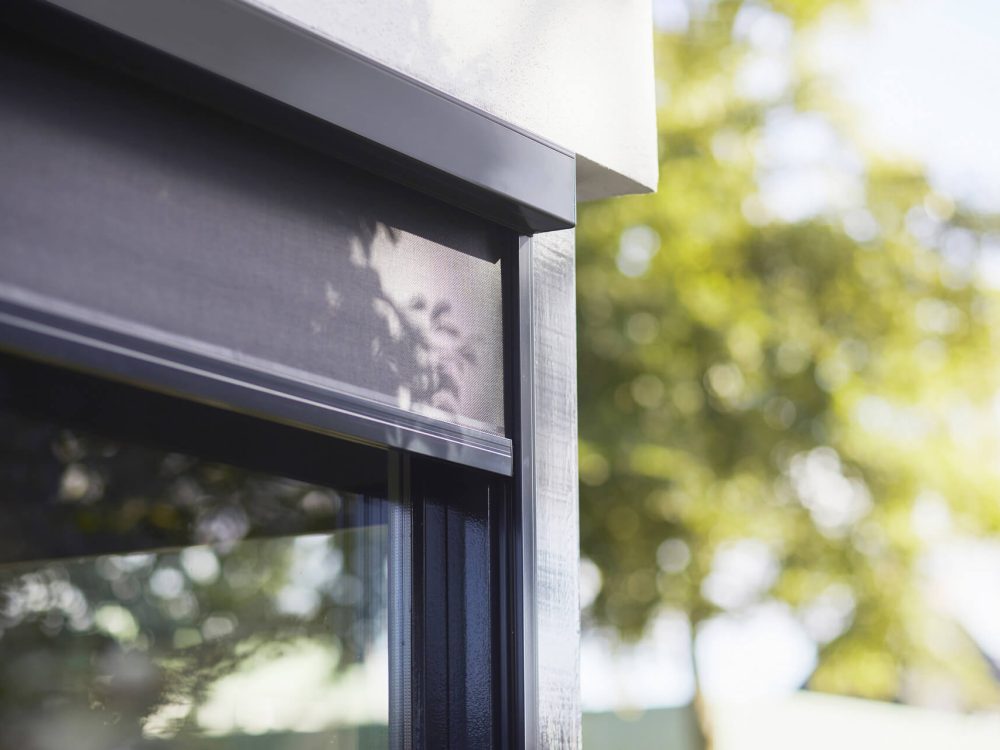 Screen met ritsgeleider