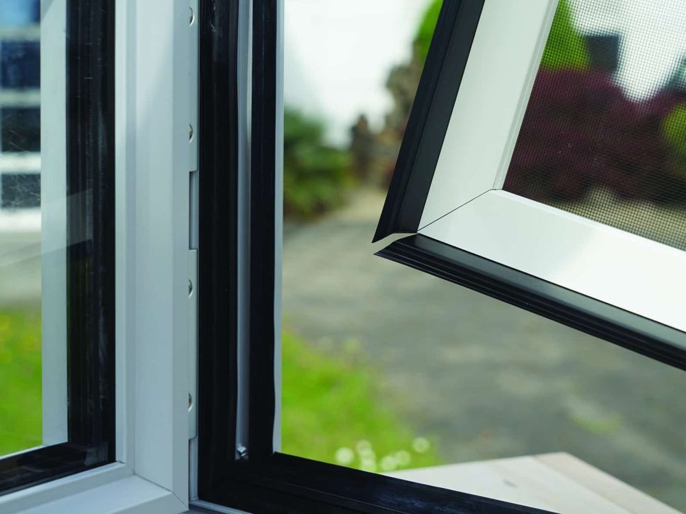 Inzethor Kunststof kozijn